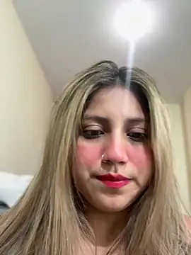 Adrianisx online show from 04-28-26, 01:59