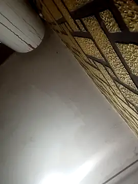 Lauren Amabel online show from 10-10-25, 05:56