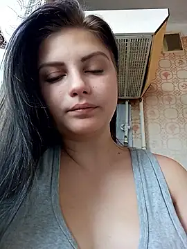 Lauren Amabel online show from 01-13-26, 01:38