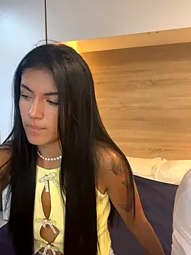 Snapshot of Siempre-locos69 chatting on 12-13-25, 10:04 Siempre-locos69 online show from 12-13-25, 10:04