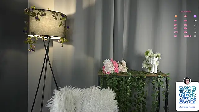 OdiliaHartnell online show from 03-11-25, 05:02