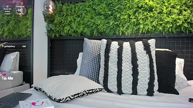 Blue Angell online show from 03-06-25, 01:27