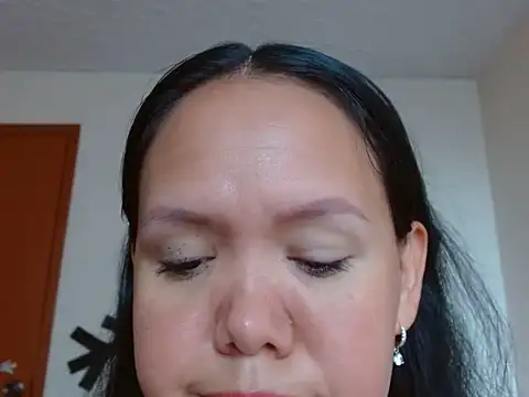 Snapshot of marilynbeautifullyhairy chatting on 01-14-25, 03:04 marilynbeautifullyhairy online show from 01-14-25, 03:04