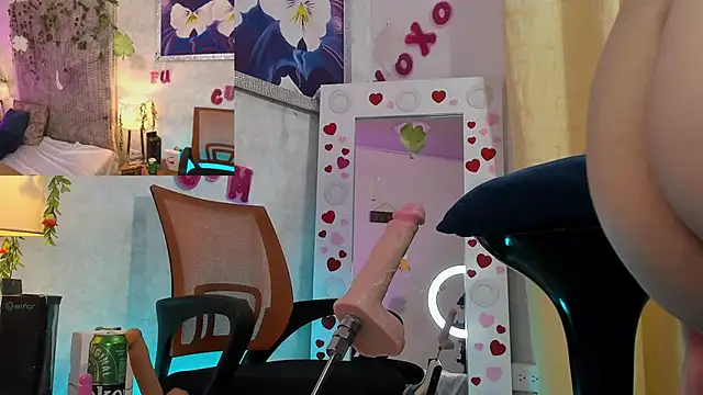 Snapshot of VeronicaOlson_ chatting on 03-16-25, 04:41 VeronicaOlson online show from 03-16-25, 04:41