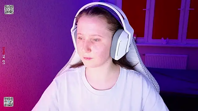 mon lola online show from 03-28-26, 04:28