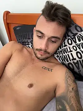 Snapshot of carvalhofelipe chatting on 02-27-25, 01:07 carvalhofelipe online show from 02-27-25, 01:07