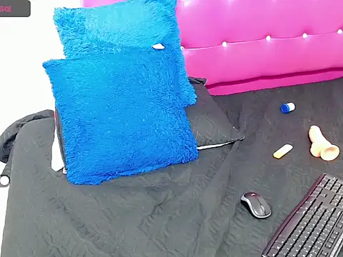 mia grey01 online show from 02-03-25, 06:17