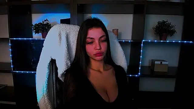 Snapshot of Lexi_Jous chatting on 03-17-25, 04:11 Lexi Jous online show from 03-17-25, 04:11