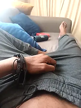 Snapshot of 1NakedTruth chatting on 02-24-25, 09:43 1NakedTruth online show from 02-24-25, 09:43