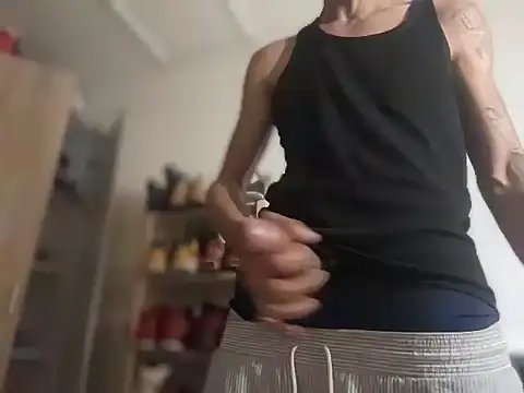 badboy366 online show from 04-10-26, 01:44