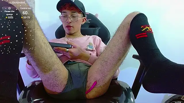 Axel tay online show from 02-28-25, 06:43