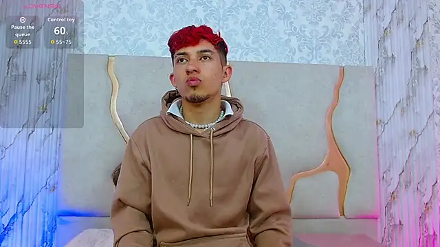 Axel tay online show from 02-27-26, 06:41