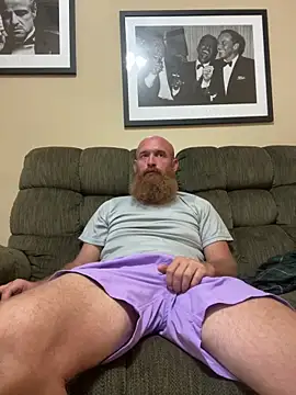 Snapshot of 32XRedBeard chatting on 05-28-26, 09:45 32XRedBeard online show from 05-28-26, 09:45