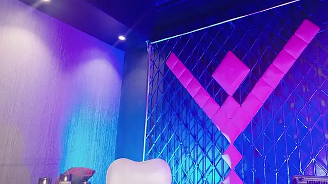 Domina-tef online show from 10-30-25, 10:43