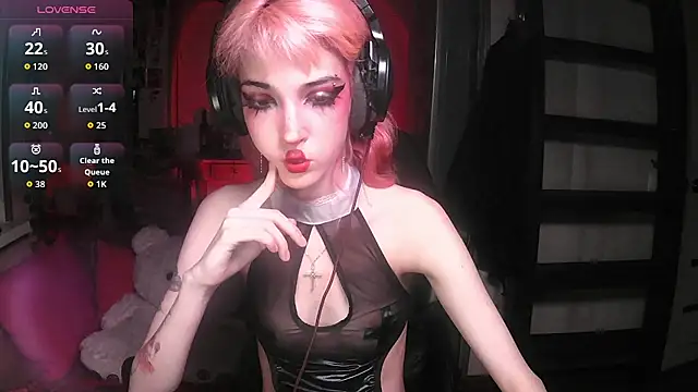 Snapshot of Ink__pleasure chatting on 11-06-25, 01:50 Ink pleasure online show from 11-06-25, 01:50