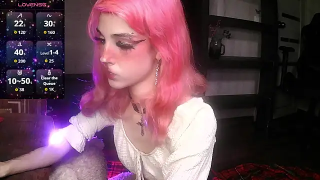 Snapshot of Ink__pleasure chatting on 11-17-25, 11:32 Ink pleasure online show from 11-17-25, 11:32