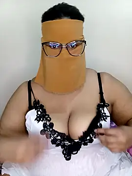 Samara-Bella online show from 03-02-25, 07:34