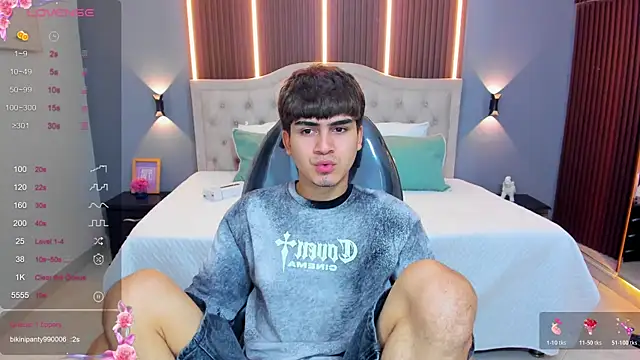Tommy18   online show from 07-12-26, 03:30
