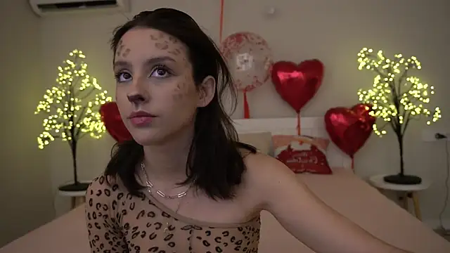 Snapshot of AnnaElys chatting on 02-18-25, 09:31 AnnaElys online show from 02-18-25, 09:31