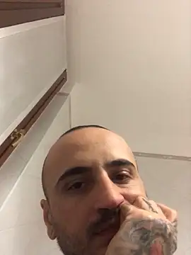 Snapshot of ilmaestoso chatting on 01-17-25, 07:08 ilmaestoso online show from 01-17-25, 07:08