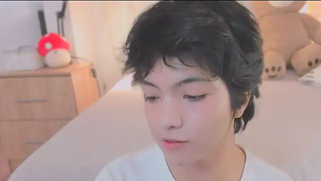 AllanYong18 online show from 02-21-26, 01:34