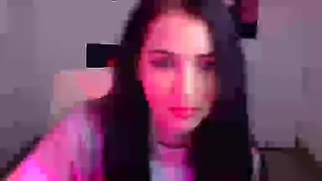 Snapshot of Amalia_amor chatting on 01-20-25, 09:24 Amalia amor online show from 01-20-25, 09:24