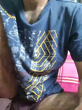 TOPMOON001 online show from 12-19-25, 07:21