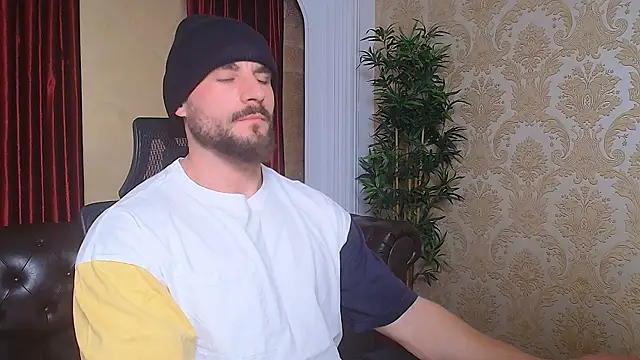 AdamJamesonn online show from 03-11-25, 12:39