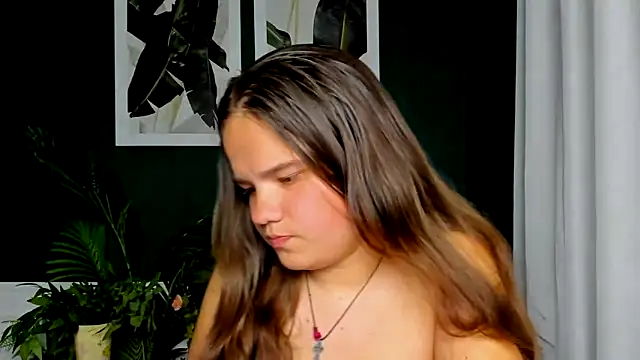 AdeleCruz online show from 04-26-26, 11:08