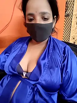 Lolitatamil online show from 04-22-26, 09:38