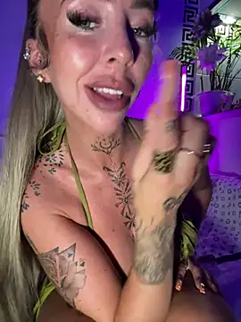 CheekyChels online show from 07-25-26, 03:26