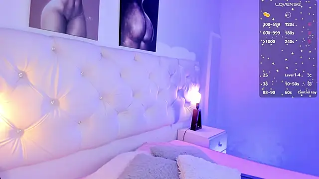 kathy bakerr online show from 10-31-25, 01:56