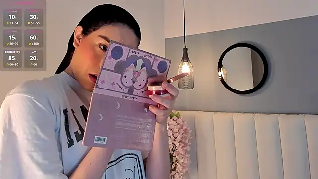 chelsea bolton  online show from 03-22-26, 12:30