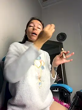 Snapshot of Aleska_Miami chatting on 10-14-25, 01:56 Aleska Miami online show from 10-14-25, 01:56