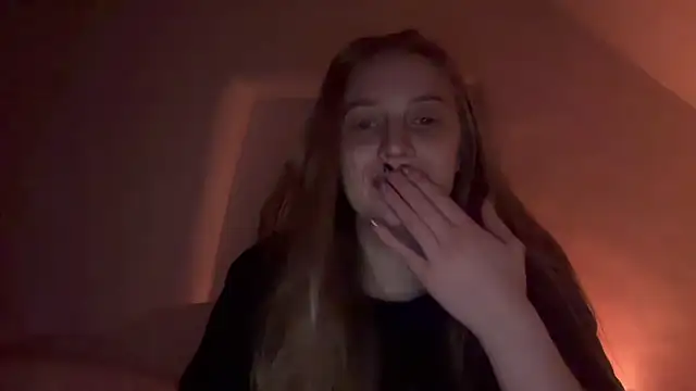 Ella-82 online show from 11-10-25, 08:30