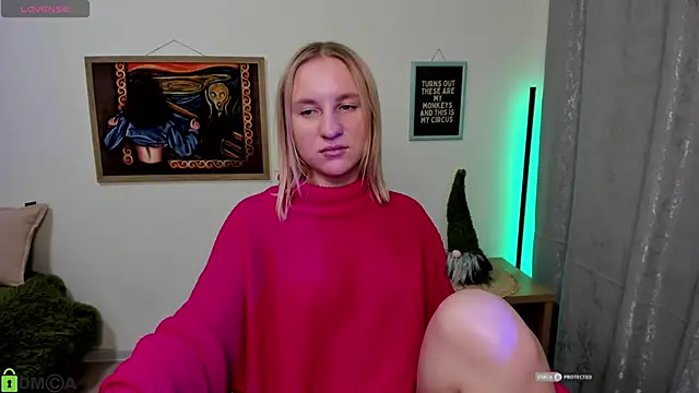 Snapshot of BeautyBlondy chatting on 01-29-25, 02:30 BeautyBlondy online show from 01-29-25, 02:30