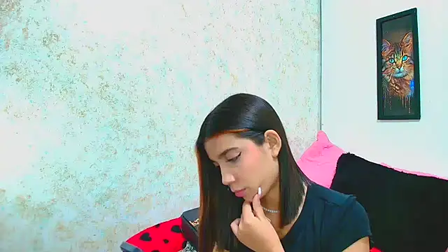 Rousse violett online show from 03-11-25, 11:15