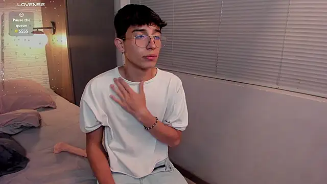 tim  fox online show from 02-18-25, 11:08