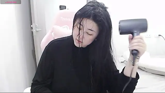 minnie9009 online show from 01-16-26, 07:01