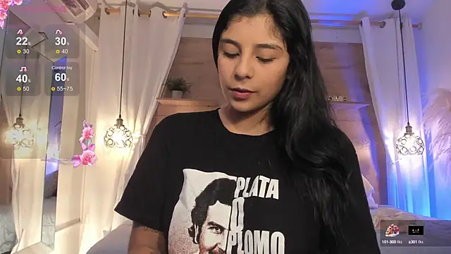 Luceroooo online show from 02-06-25, 02:33