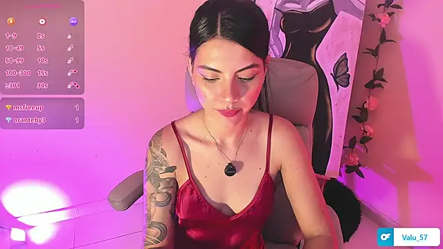 Snapshot of valu_557 chatting on 11-26-25, 11:06 valu 557 online show from 11-26-25, 11:06