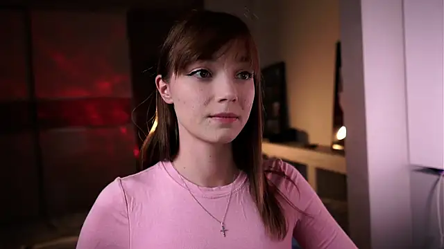 ileanacampbe online show from 10-29-25, 04:48