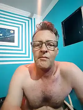 itsmeyes69 online show from 01-21-25, 08:54