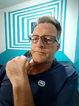 itsmeyes69 online show from 03-03-25, 09:26