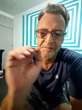 itsmeyes69 online show from 03-06-25, 10:26