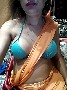 Snapshot of SANA-LEONI chatting on 02-27-25, 02:43 SANA-LEONI online show from 02-27-25, 02:43