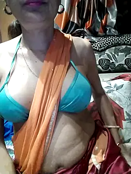 Snapshot of SANA-LEONI chatting on 02-28-25, 03:04 SANA-LEONI online show from 02-28-25, 03:04