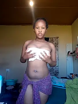 Snapshot of daddysgirly20 chatting on 01-31-25, 05:51 daddysgirly20 online show from 01-31-25, 05:51