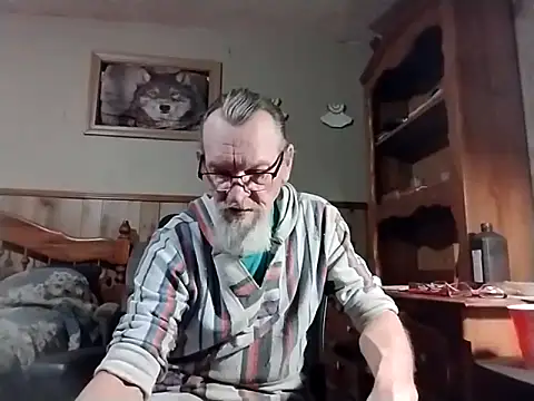 Snapshot of Aldick68 chatting on 02-24-25, 12:20 Aldick68 online show from 02-24-25, 12:20