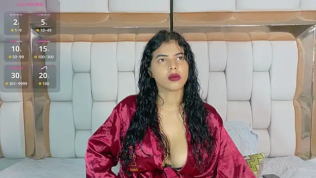 Snapshot of hotiergirl chatting on 10-03-25, 12:35 hotiergirl online show from 10-03-25, 12:35